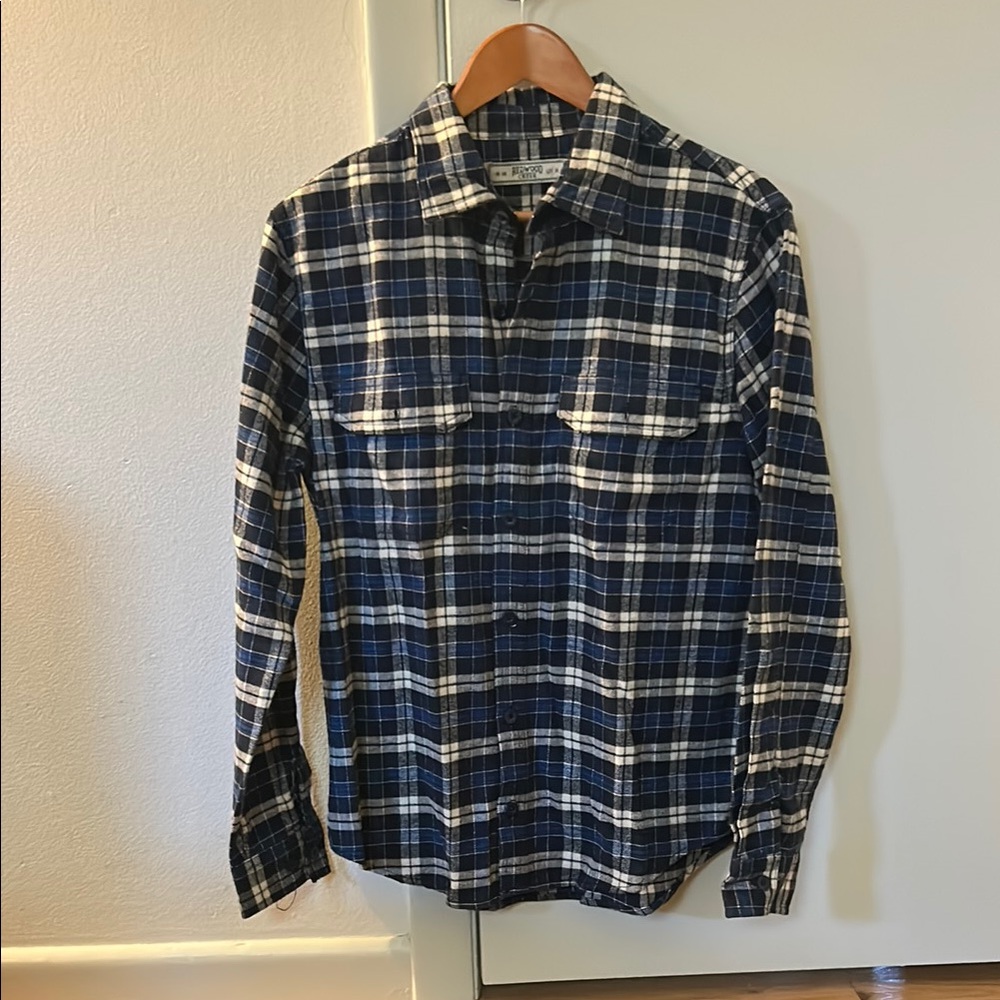Redwood Creek  Blue and White Plaid Casual Shirt